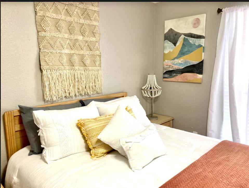 Private Bedroom Suite - Communal House Near Integris Oklahoma City Eksteriør bilde